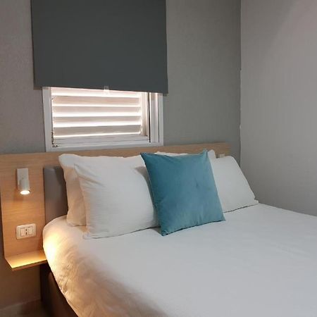 Airport Guest House Or Yehuda المظهر الخارجي الصورة