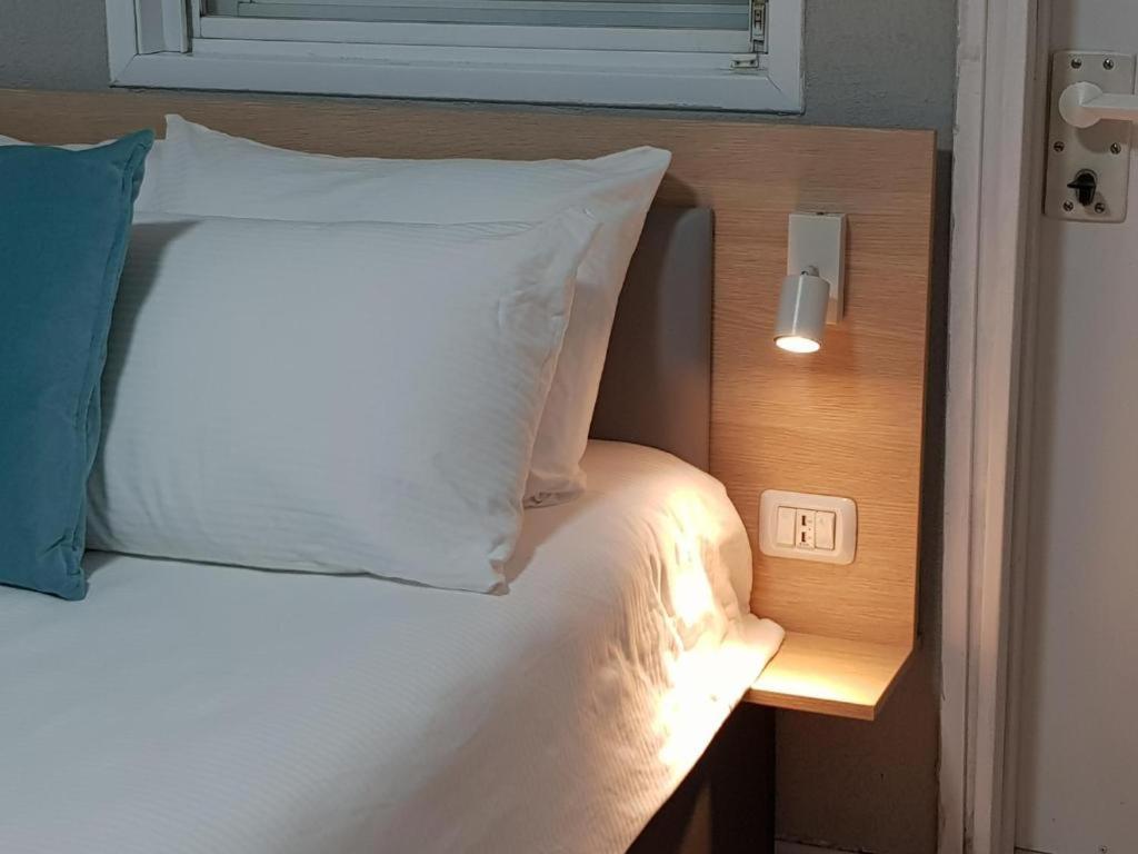Airport Guest House Or Yehuda المظهر الخارجي الصورة